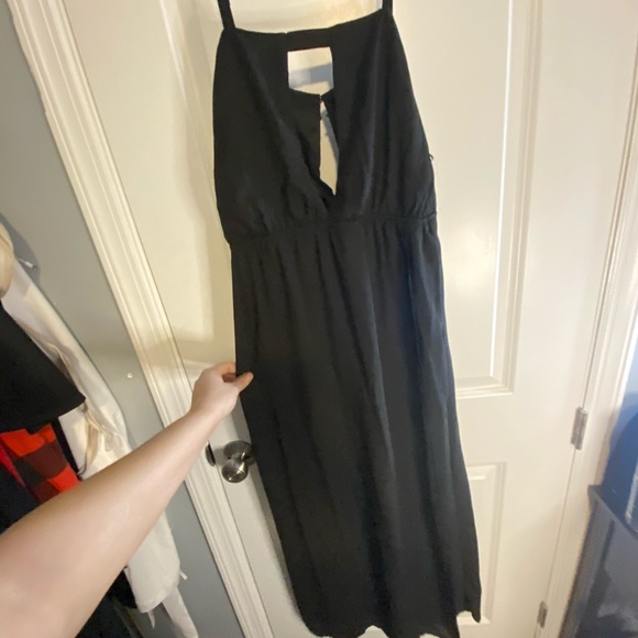 Keyhole jumpsuit - Picture 3 of 3